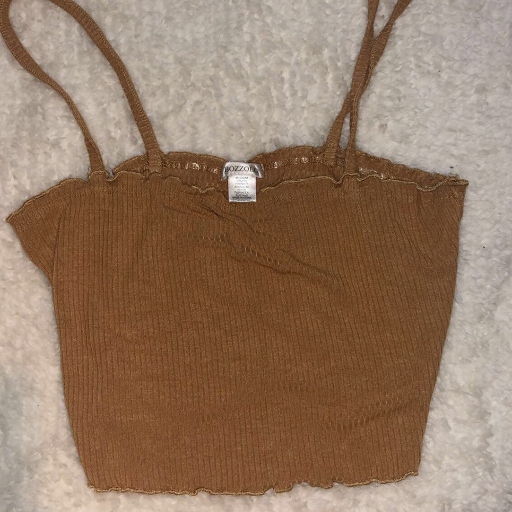 Cropped tank size M